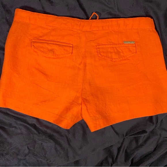 Michael kors orange linen shorts size 4. - Picture 3 of 4